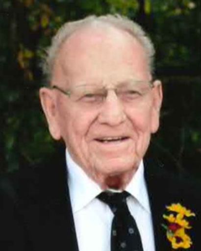 Darrell R. Joynt's obituary image