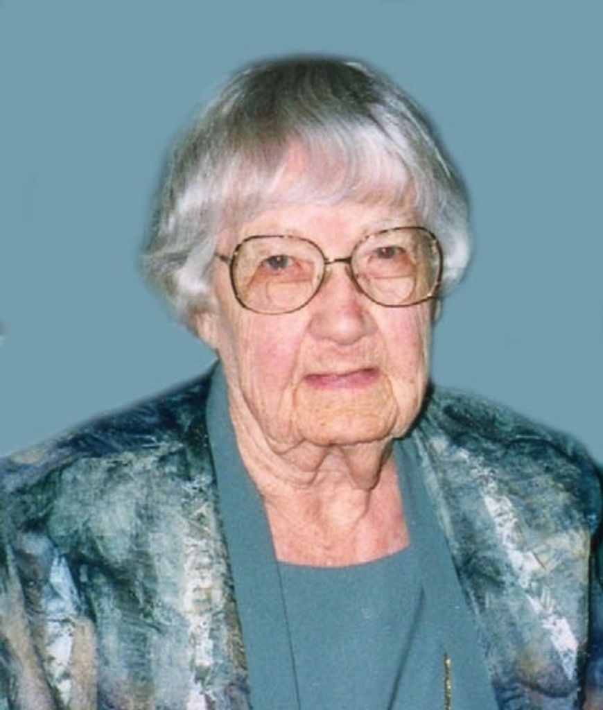 Evelyn Loretta Heller