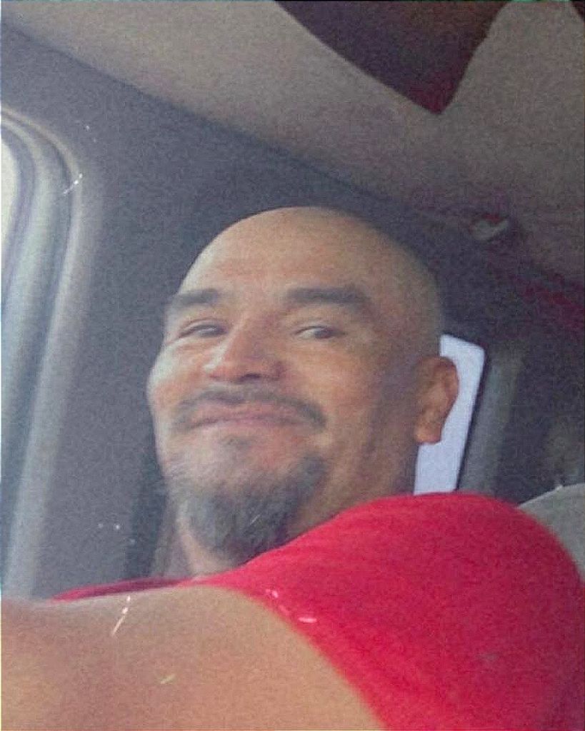 Robert Mares. Jr. Profile Photo