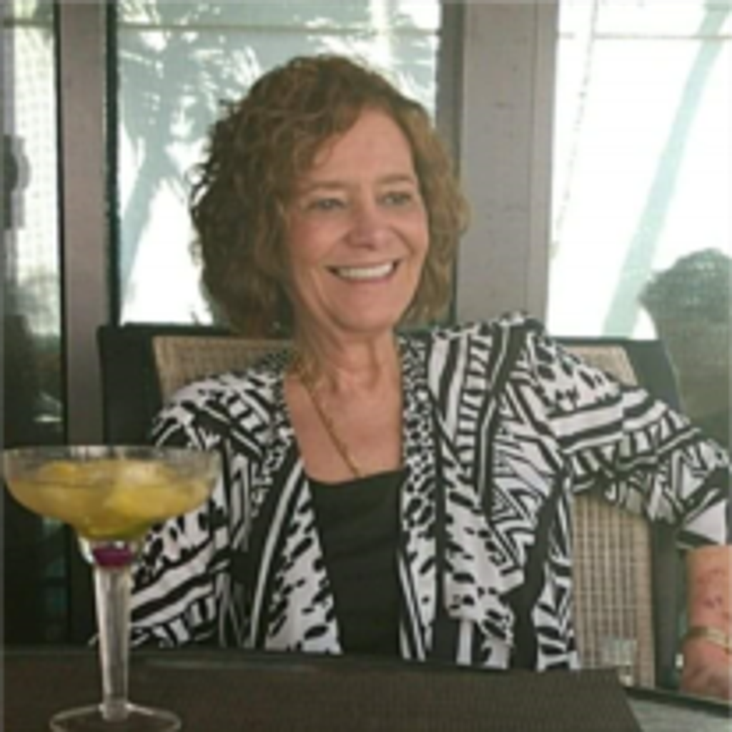 Ellen Loree Cawthray Profile Photo
