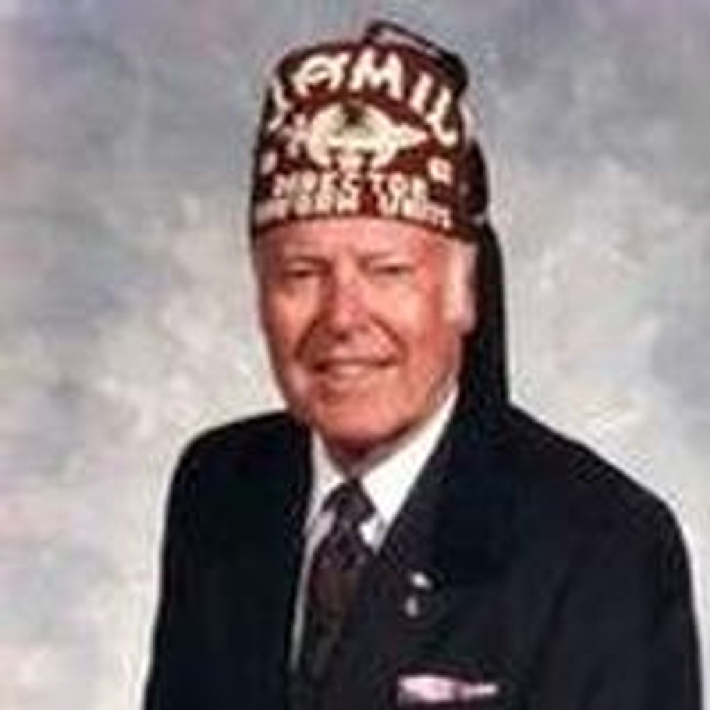 Thomas H. Crouch Profile Photo