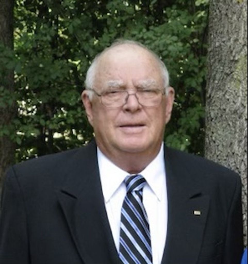 Lawrence "Larry" Dennee