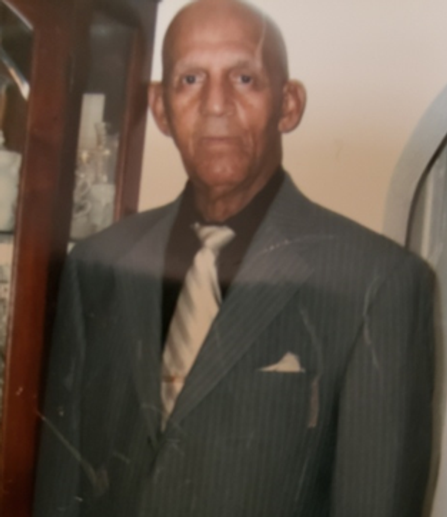 Leonard Jones, Jr