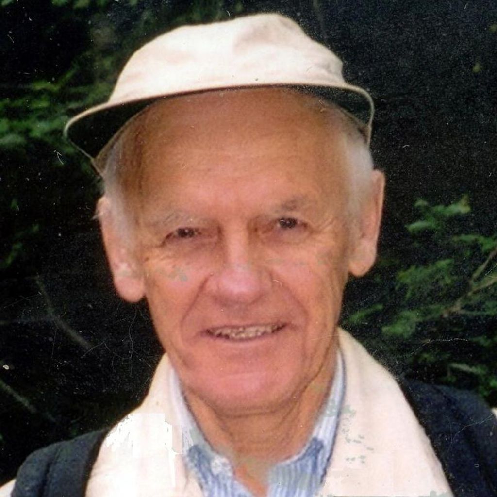 Warner Bement Berthoff Profile Photo