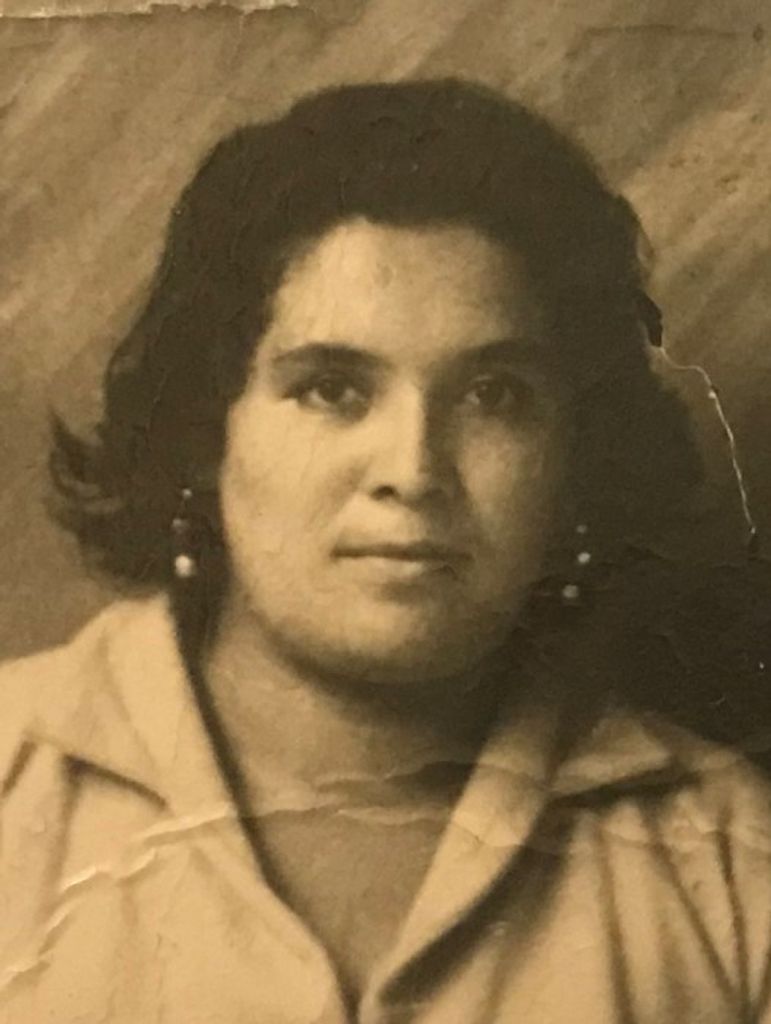 Anita Contreras