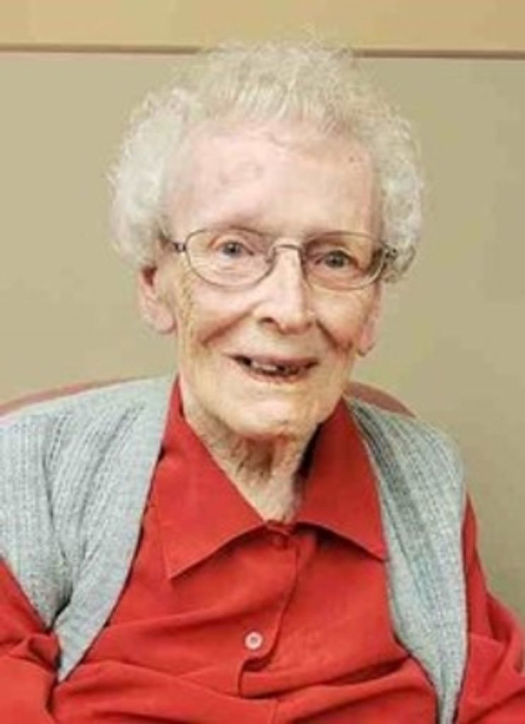 Maxine Frances Newcomb