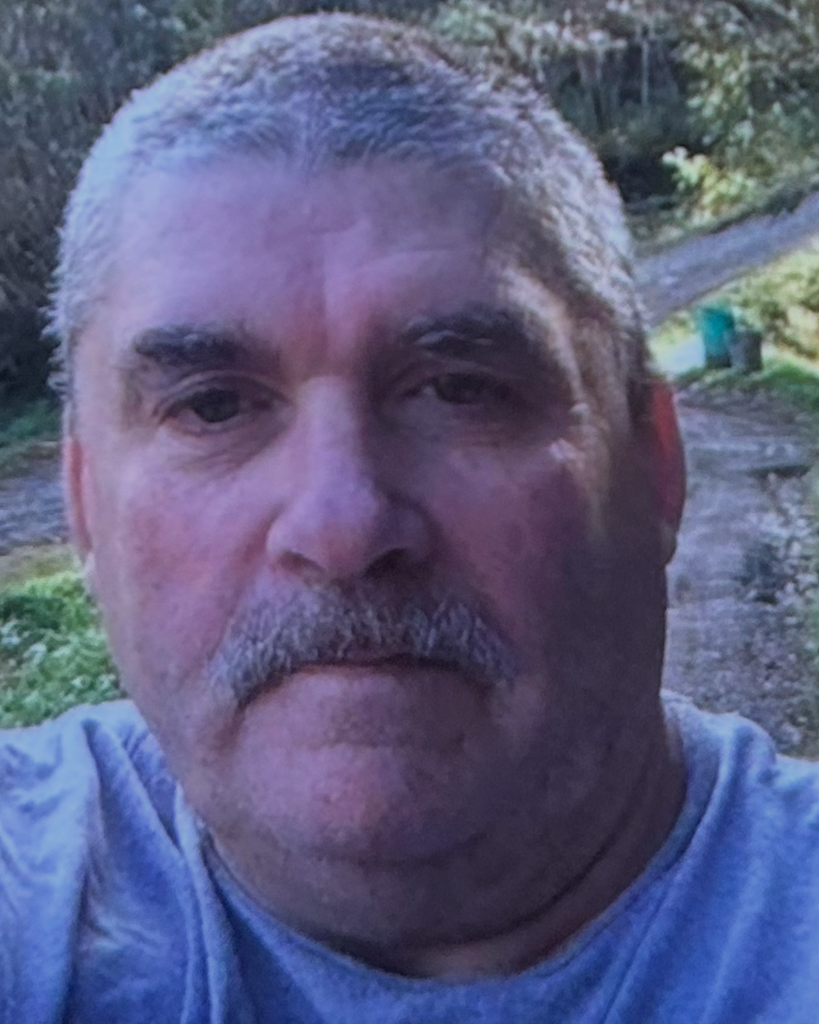Billy Darrell Adkins Profile Photo