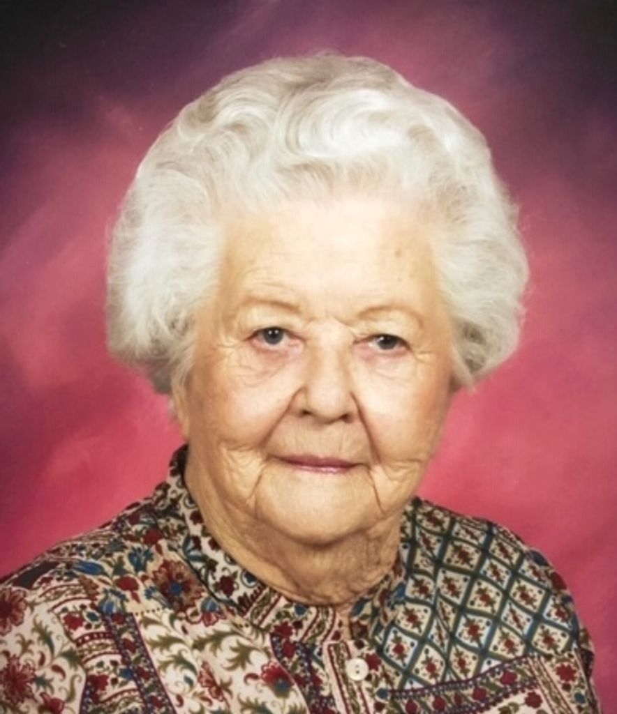 Dorothy (Davenport)  Hall