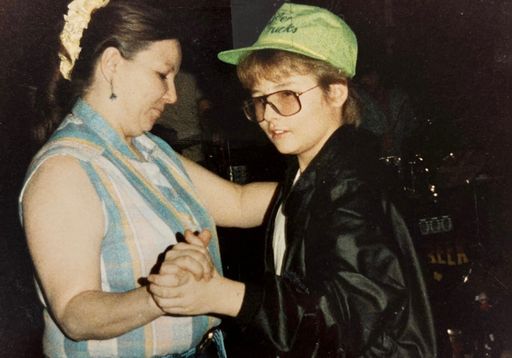 Sharron Dale (Burns)  Gallagher photo gallery thumbnail 84 of 106