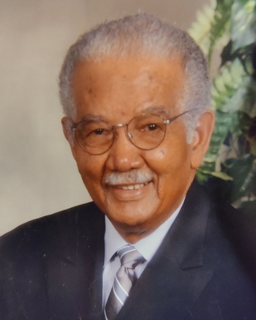 Julian Syphax Profile Photo