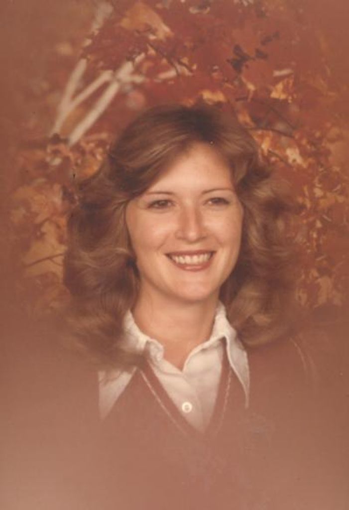 Susan Macomber Profile Photo