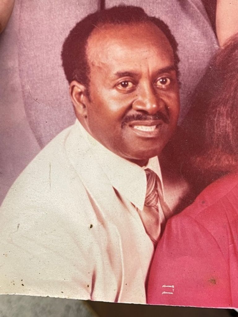 Johnnie Hughes Profile Photo