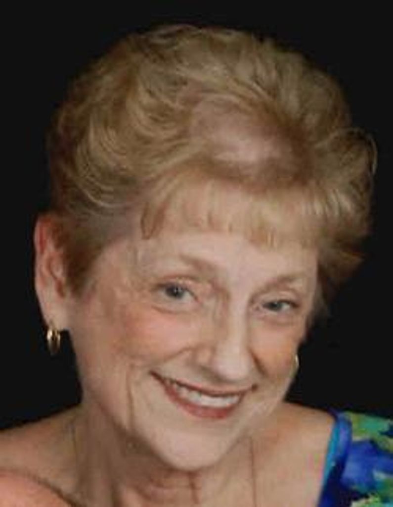 Emmalyn "Em" Traylor Owens