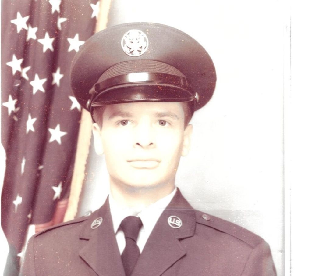 Christopher Ralph Degennaro