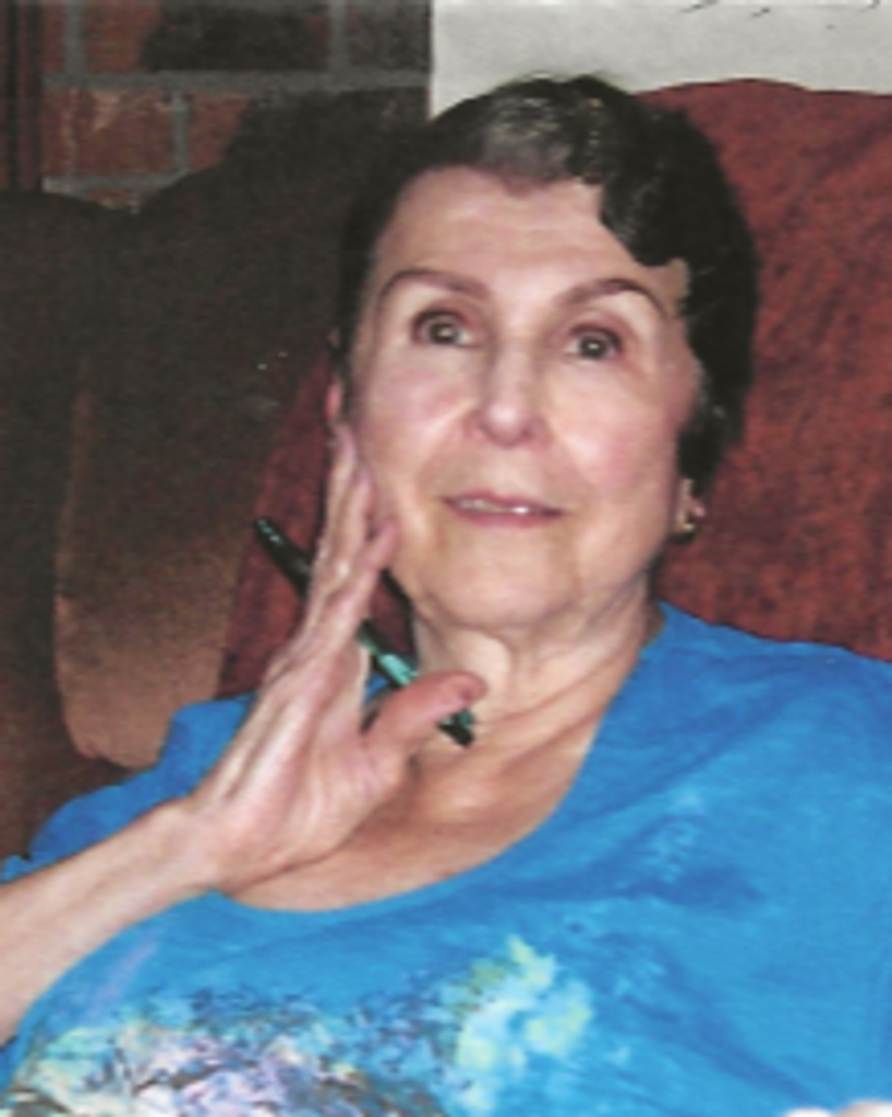 Coral Lee Charpantier Oliver Profile Photo