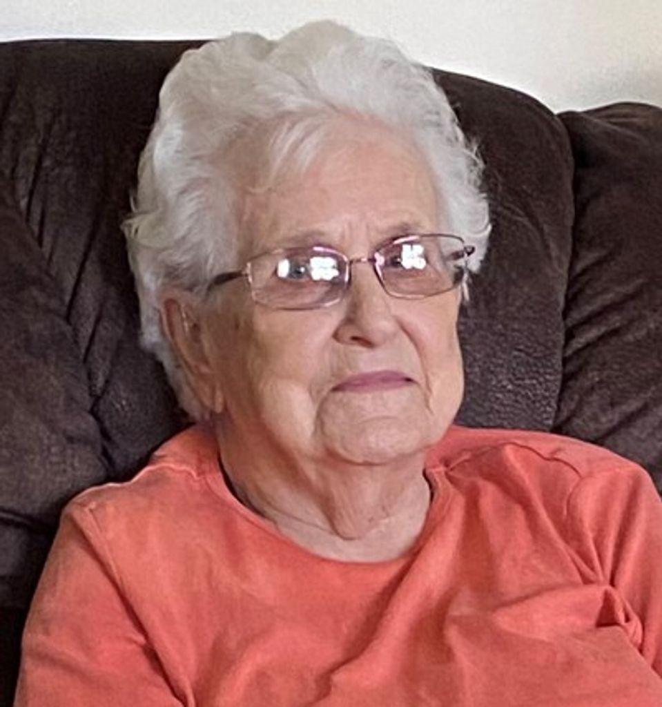 Pauline Staples Profile Photo