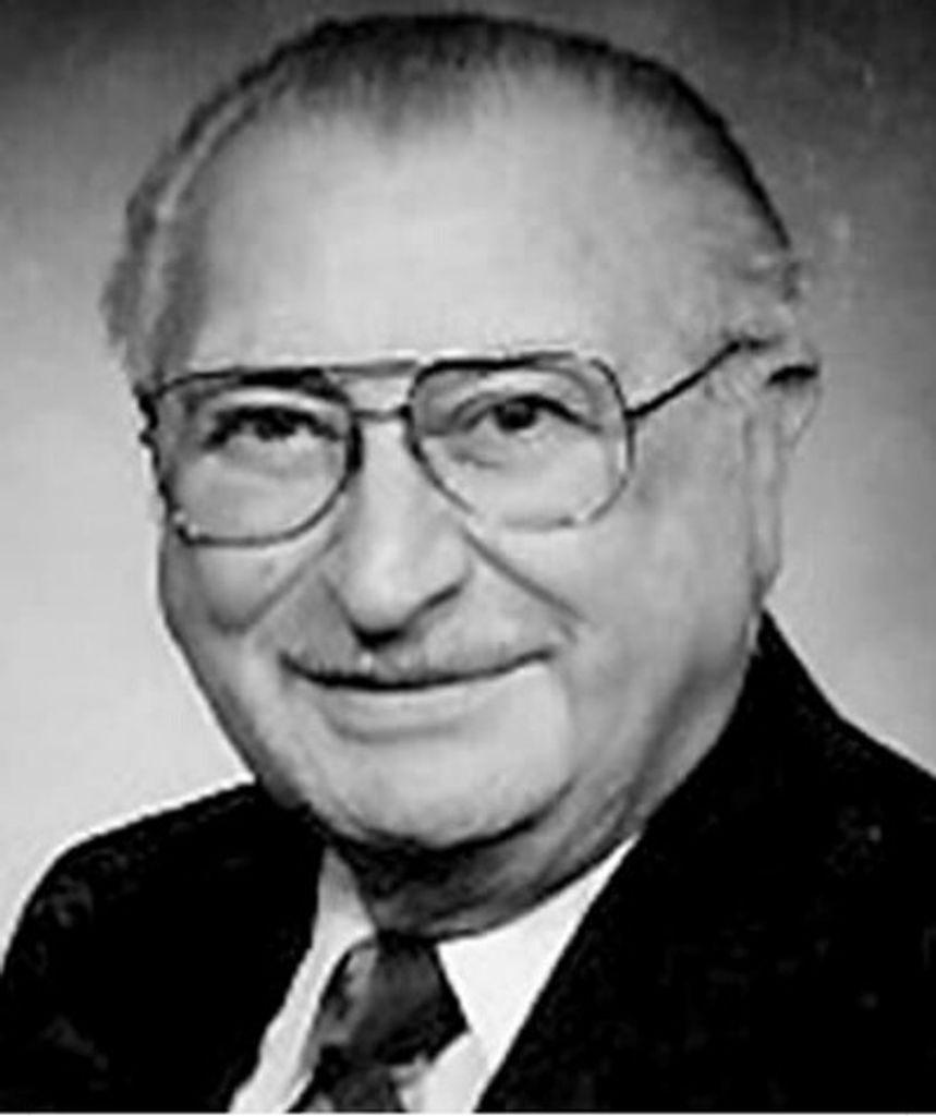 Romuald E. "Ro" Matuszczak Profile Photo