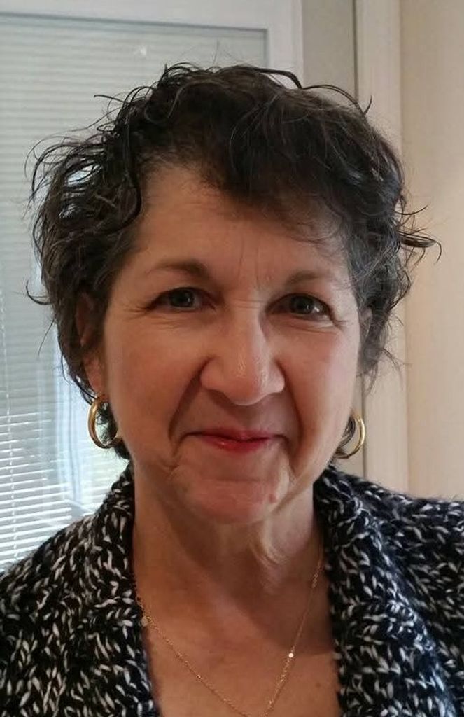 Linda DeSimone Profile Photo
