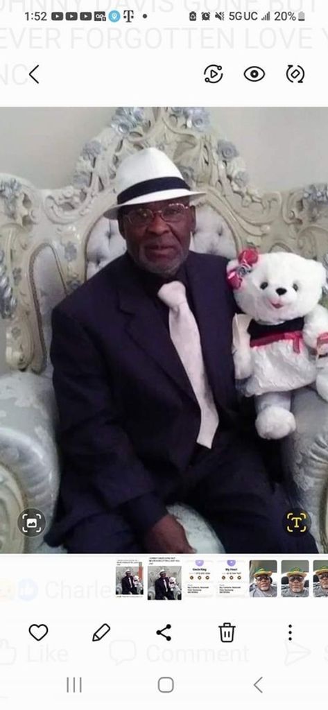 Johnnie Davis Profile Photo
