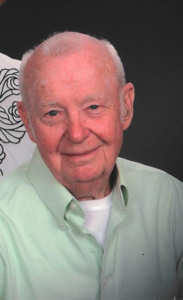Jesse Lloyd Smith Profile Photo