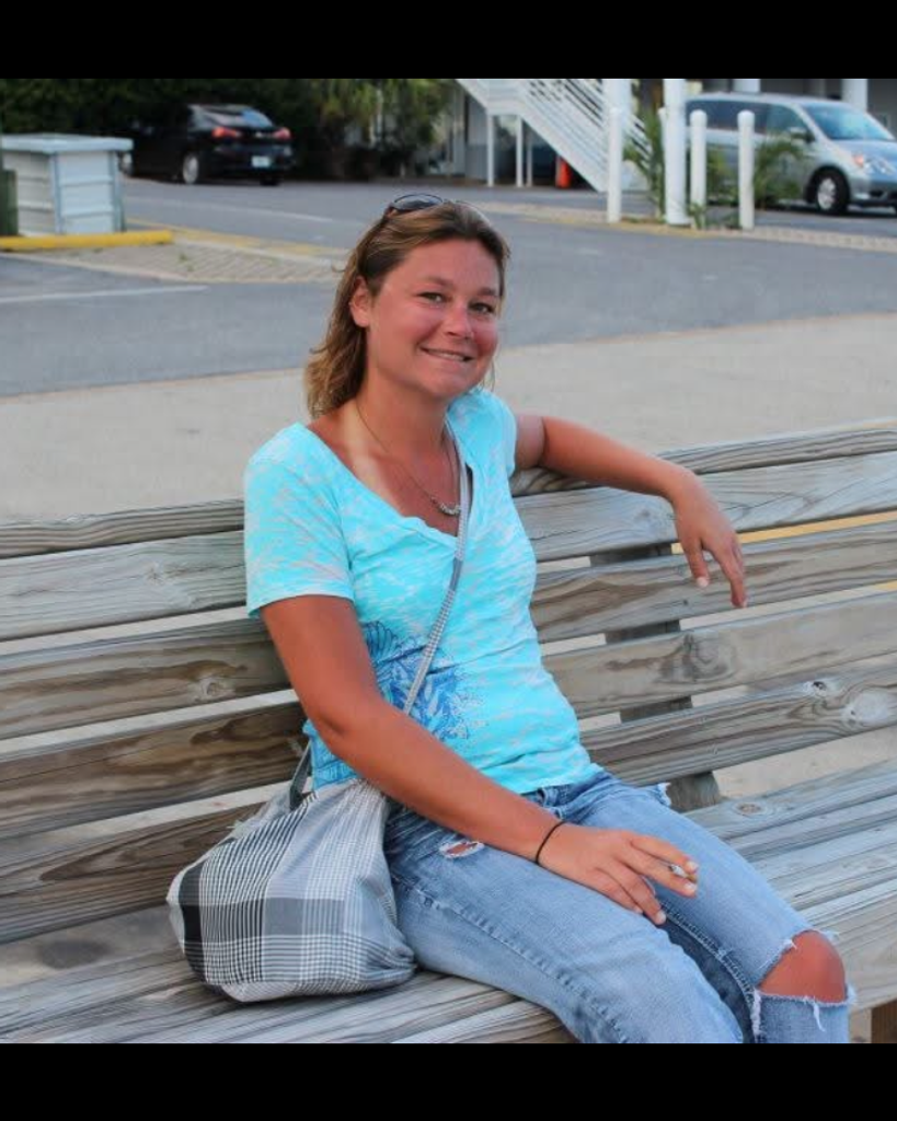 Holly Nipper Profile Photo