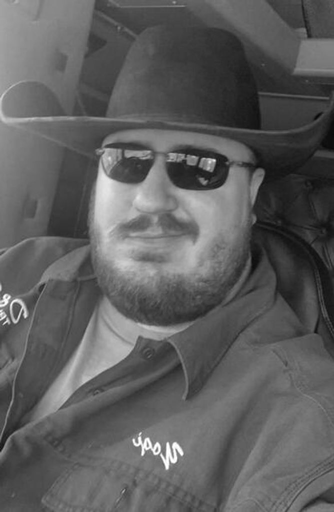 Matthew Wade Lawson Profile Photo