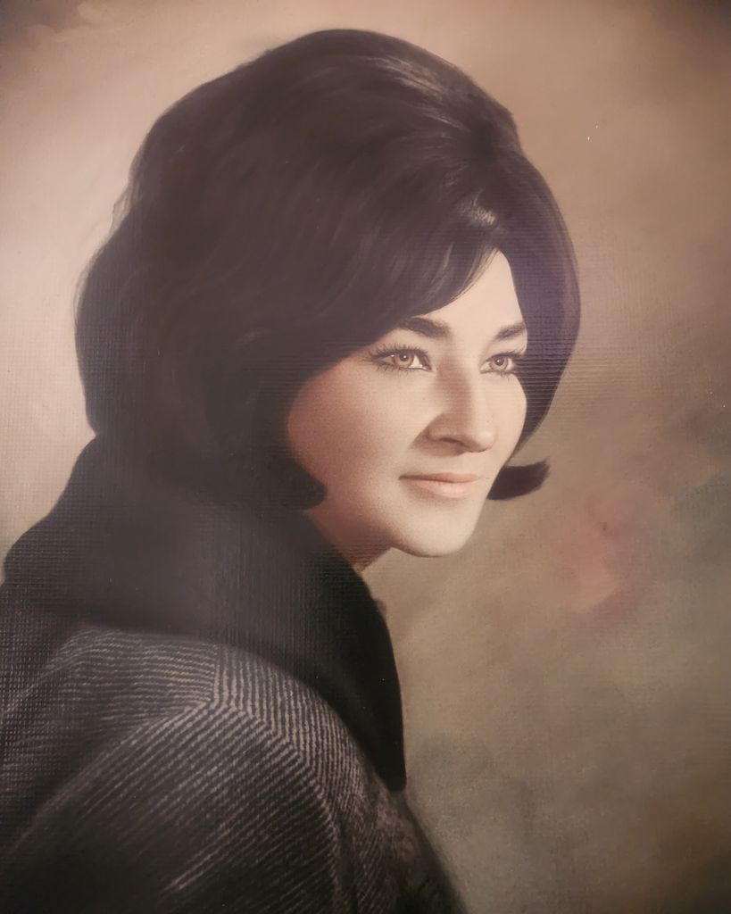 Julia Perez Perez Gonzalez Rodriguez Gould