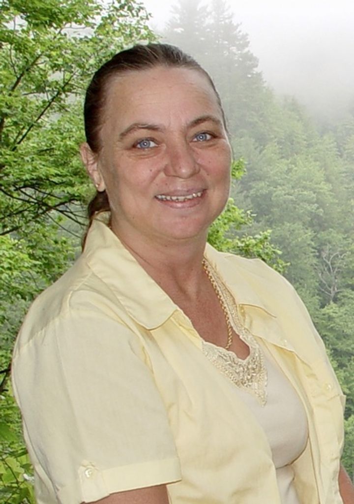 Kathy Roberts Profile Photo