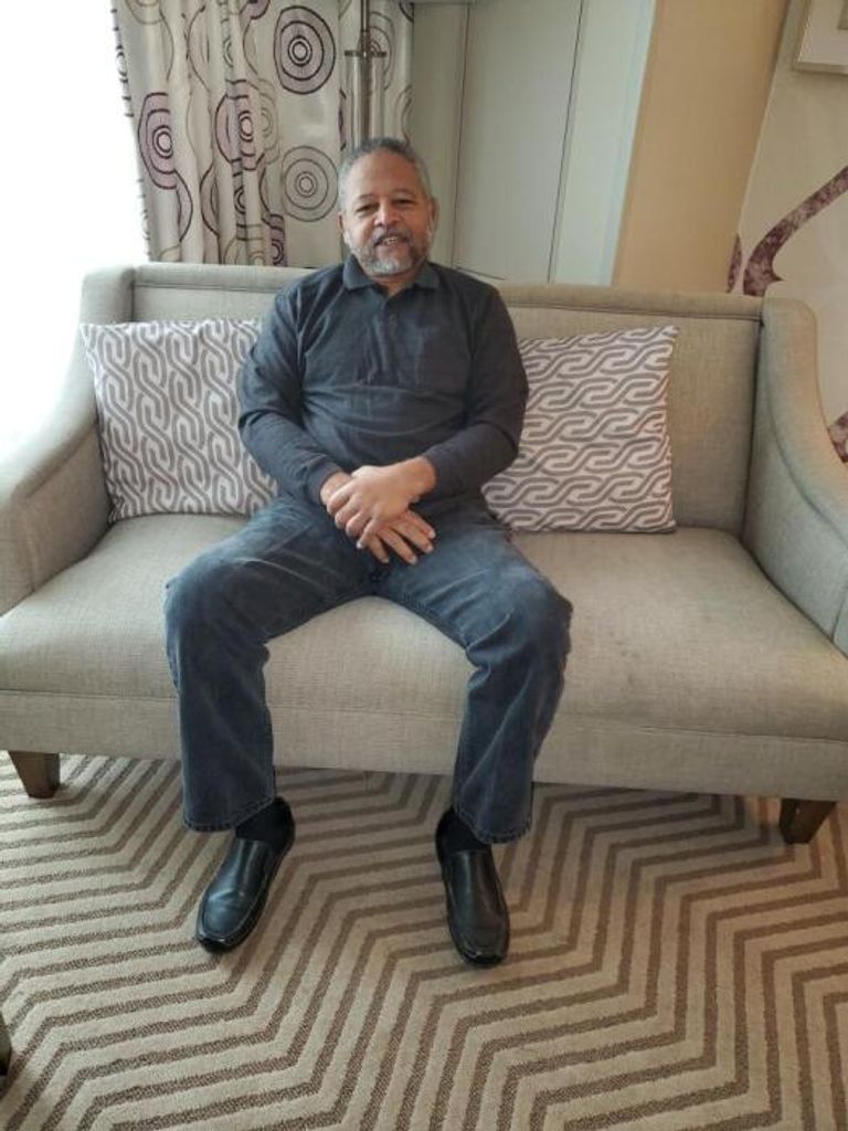 Bobby Lewis Tucker Profile Photo