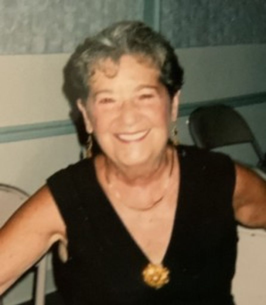 Dolores Gill
