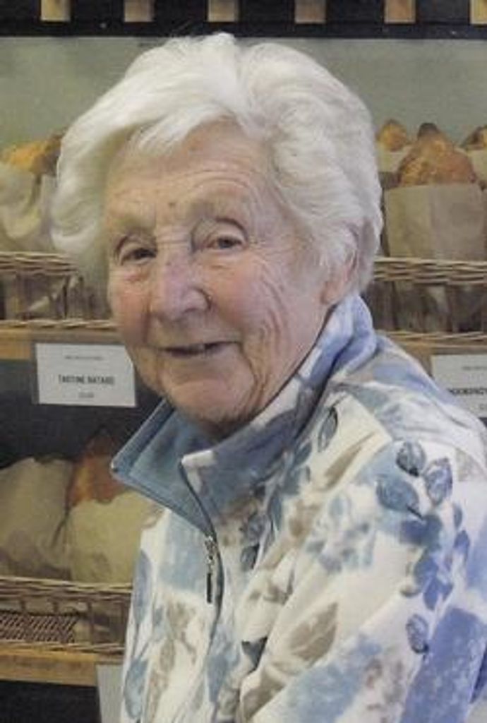 Ivy Elizabeth Pinney (Née Neale)