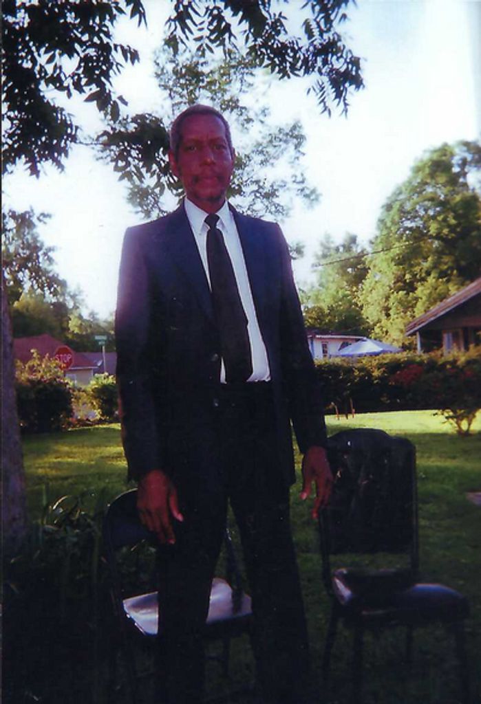 Charles E Magee Profile Photo