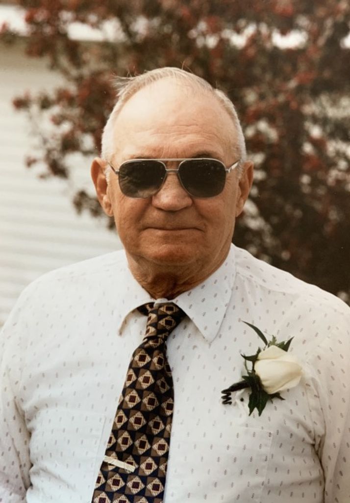 Lloyd Kenneth Woltz Profile Photo
