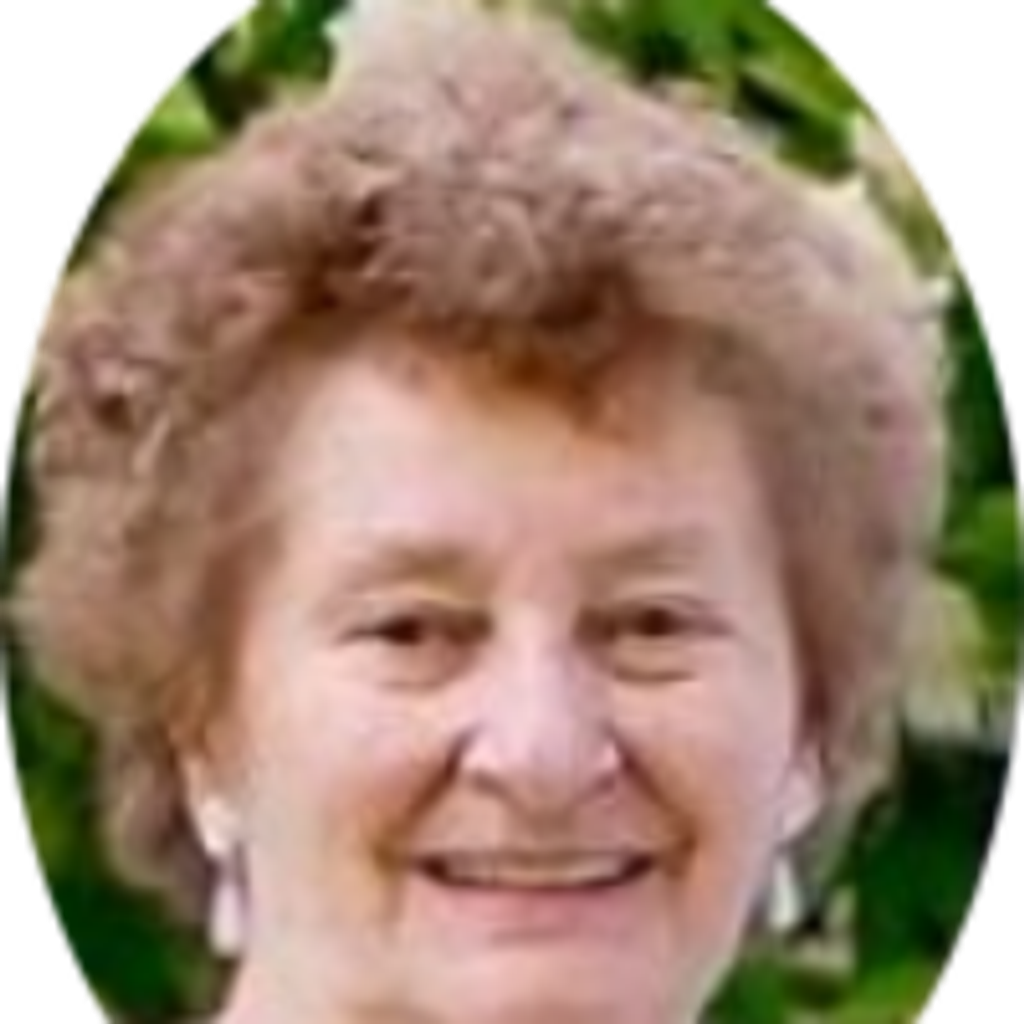 Bettylou Harwood (Eastman)