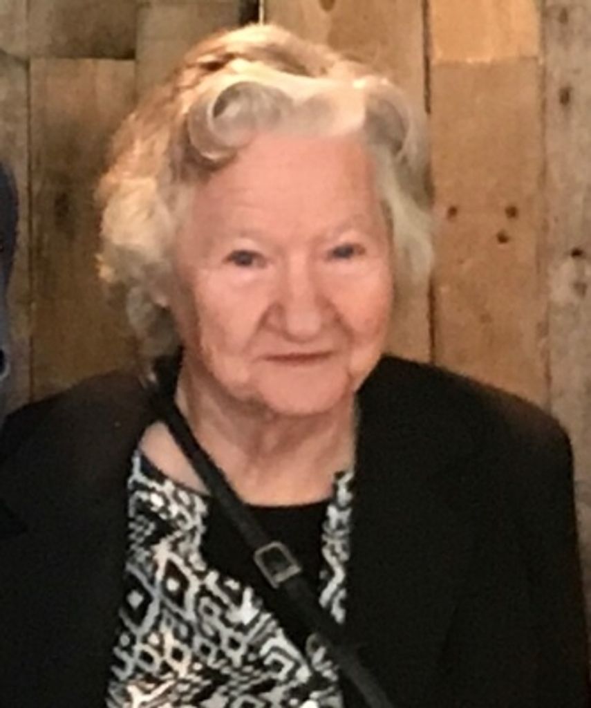 Joyce Amanda Warden Profile Photo