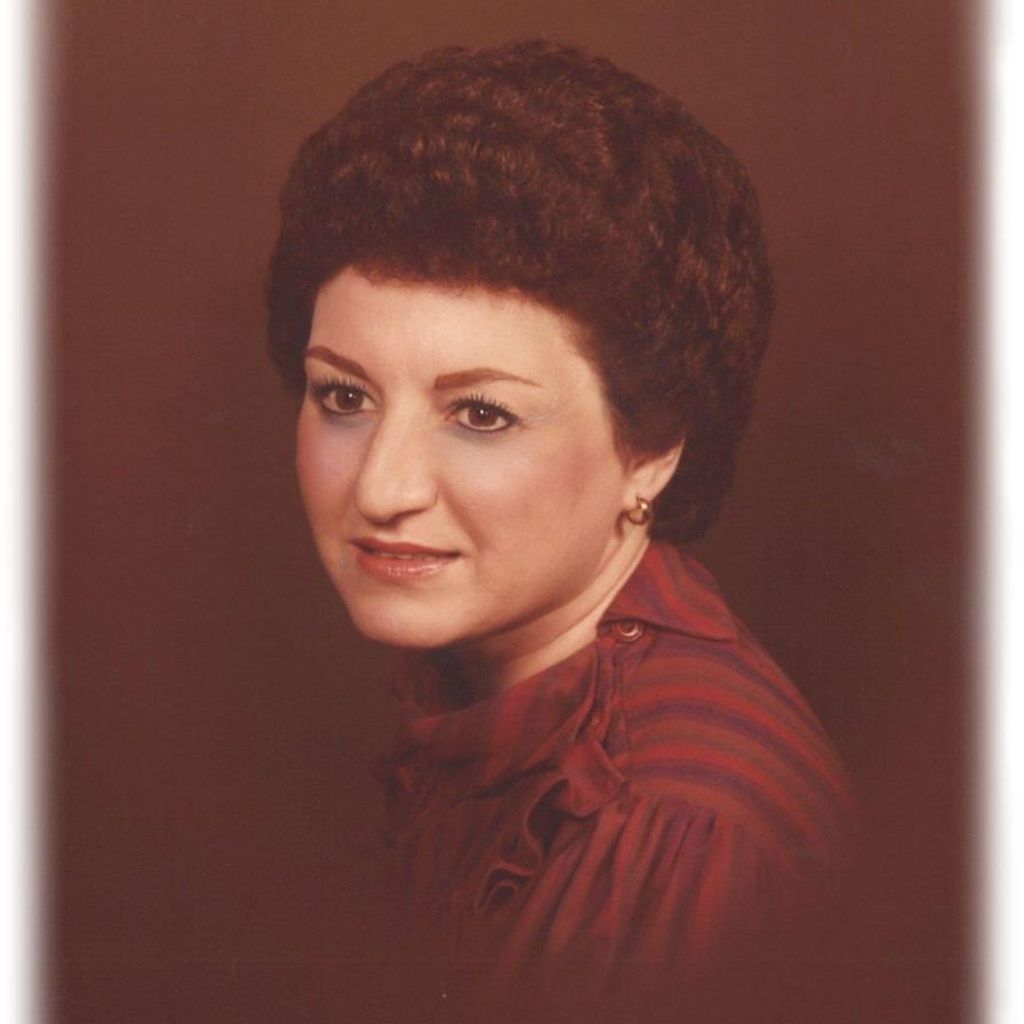 Mackie Helen Easley