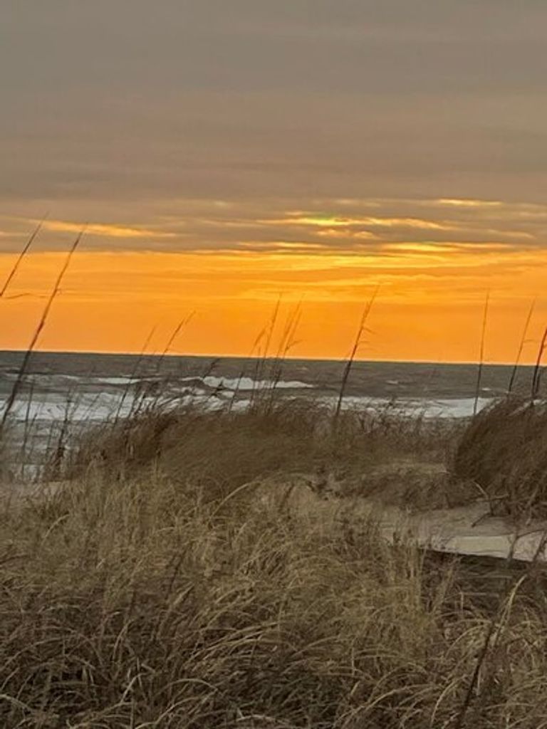 Lee Ainsworth Hughes, Ii