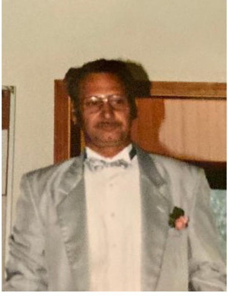 Fred "Bob" Wolfe
