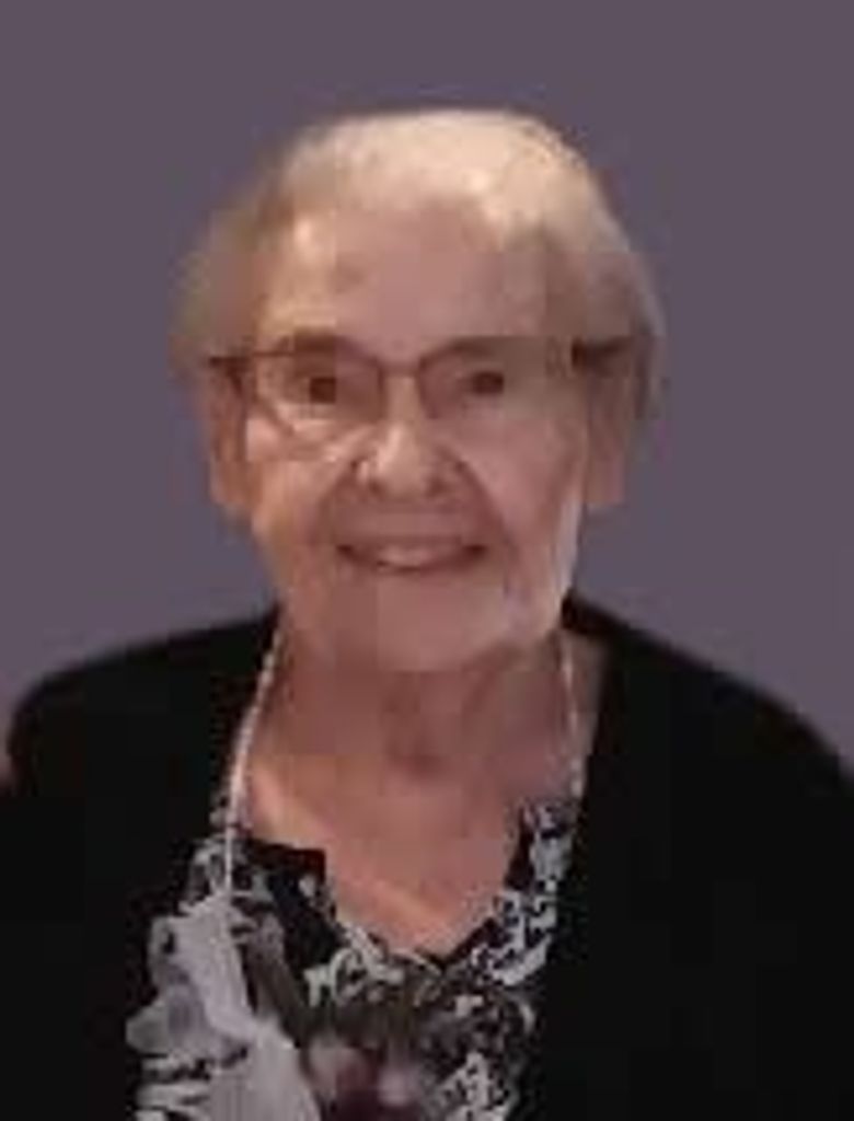 Liselotte Martha "Lilo" Heinze