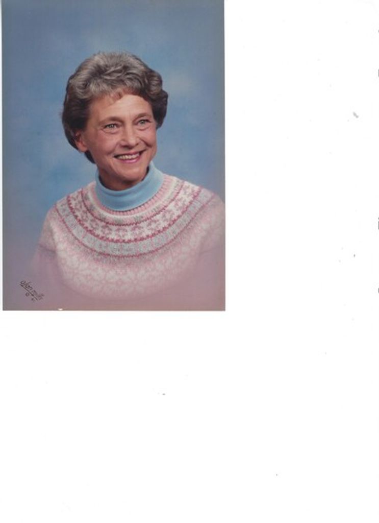 Helen J. Lamiet Profile Photo