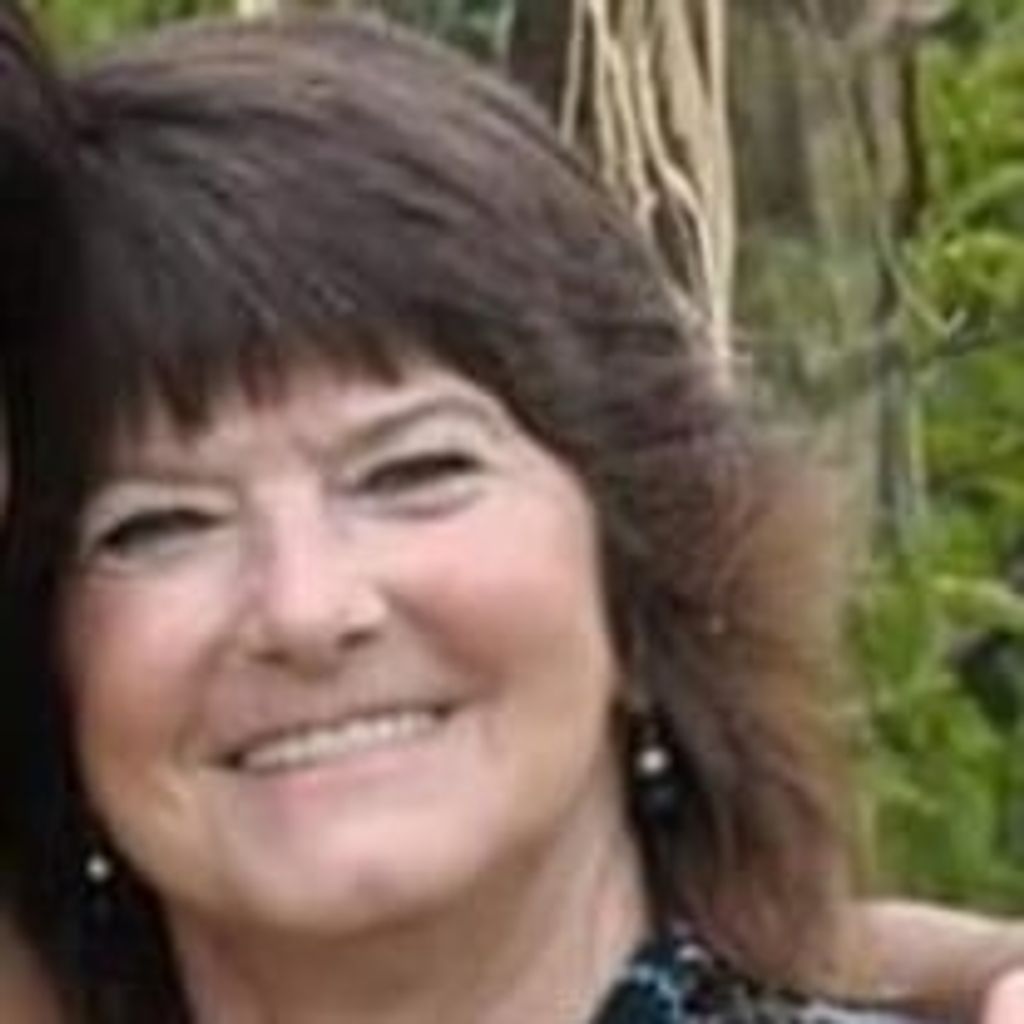 Mrs. Cathy Bates Ford