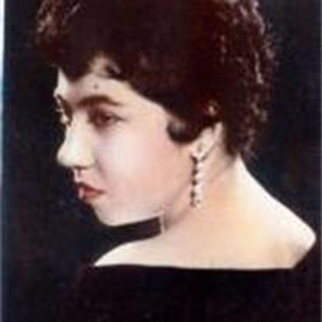 Luz Natividad Thompson