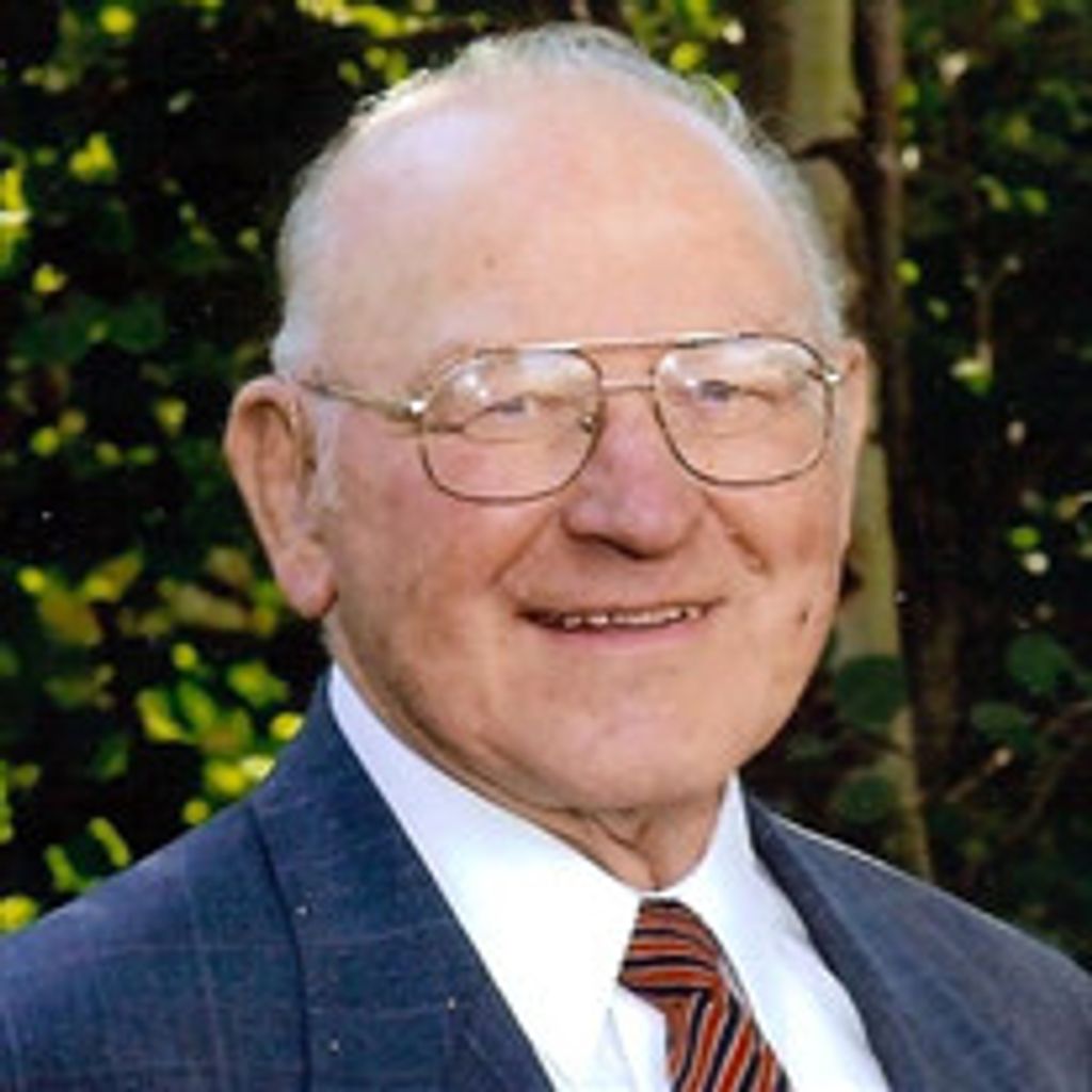 Kenneth Jay Braegger
