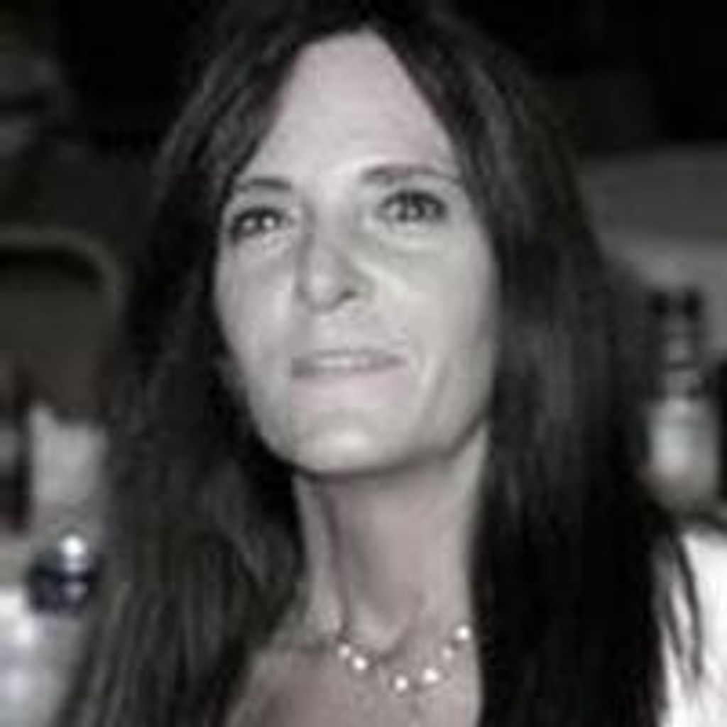 Lorraine Rivers Okula