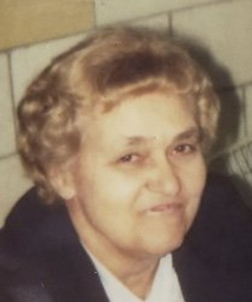 Genevieve Heaton Profile Photo