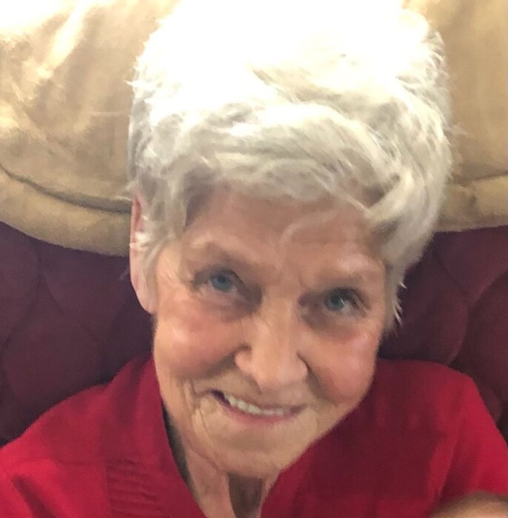Ellen Hall Profile Photo