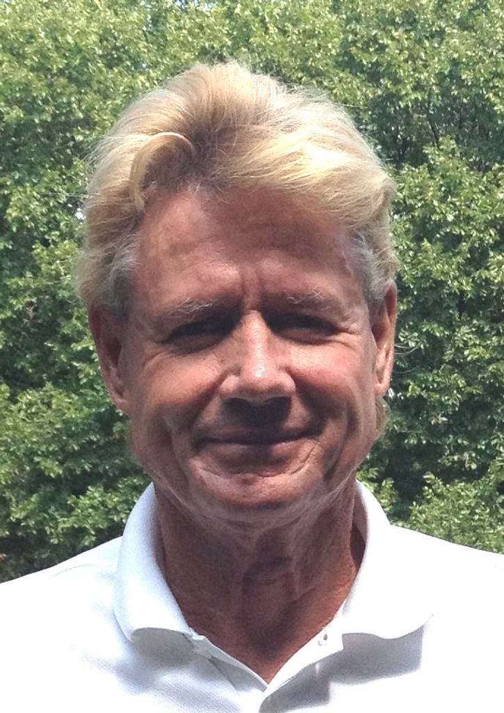 Robert Martin Profile Photo