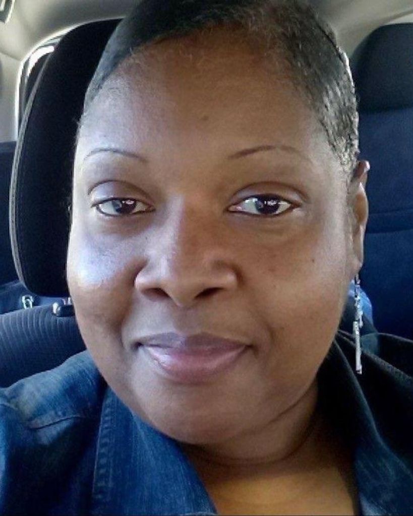 Ms. Vonsetta Simmons