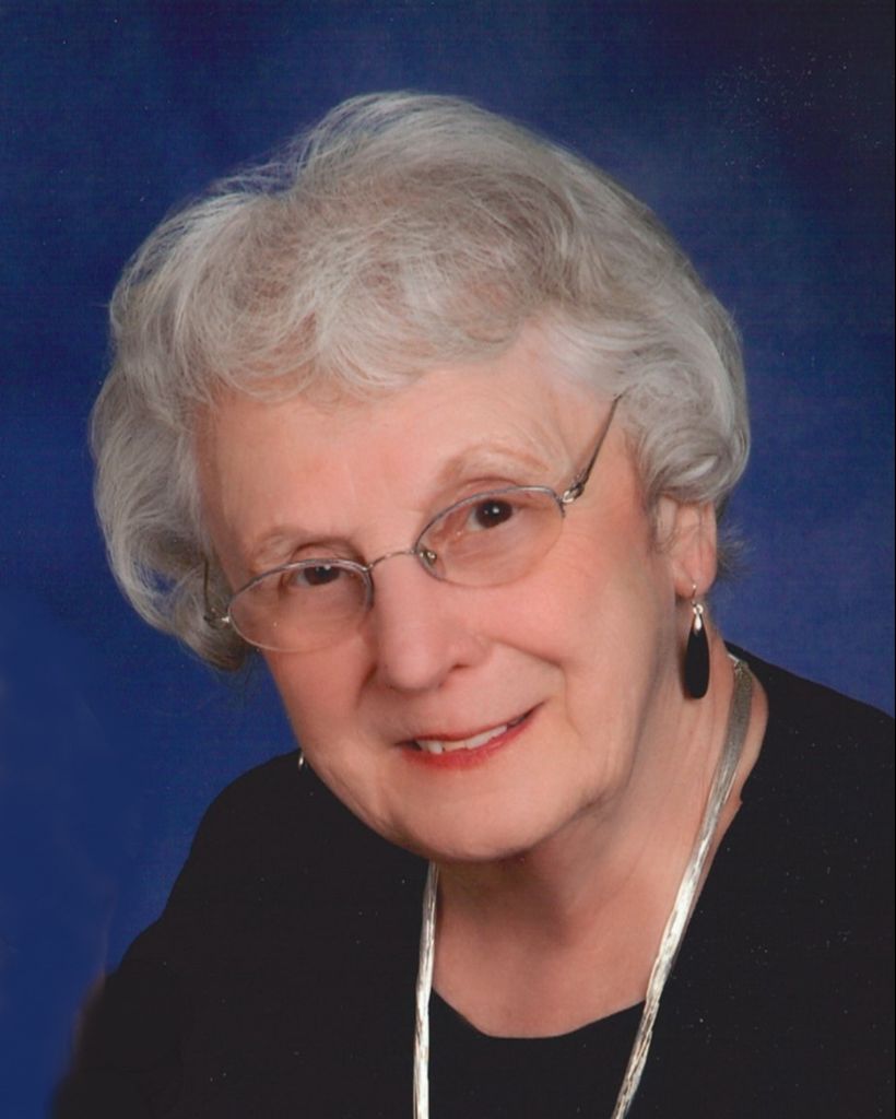 Lois Hoefer
