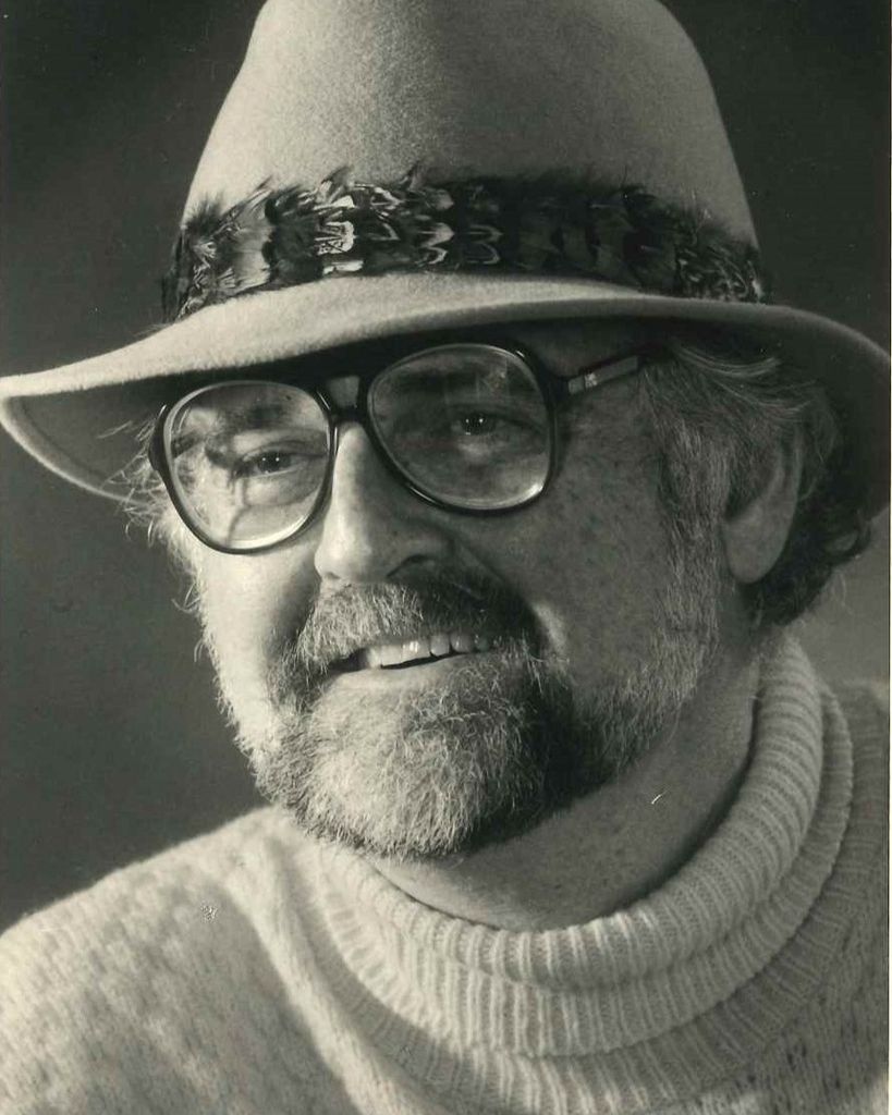 Dr. Dean Murray Hunter, MD